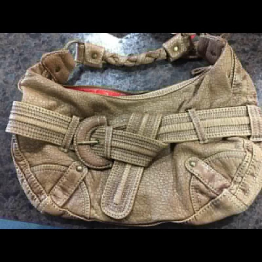 Red by Marc Ecko tan purse